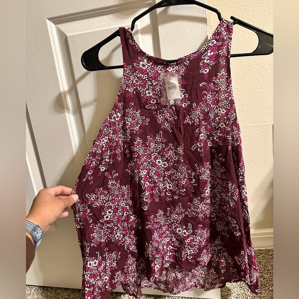 Gap top
